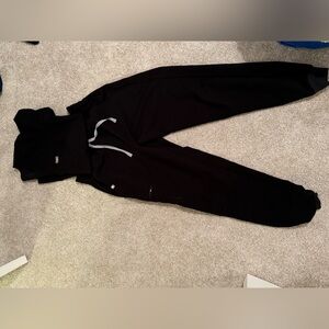 Size Small Black Figs Set